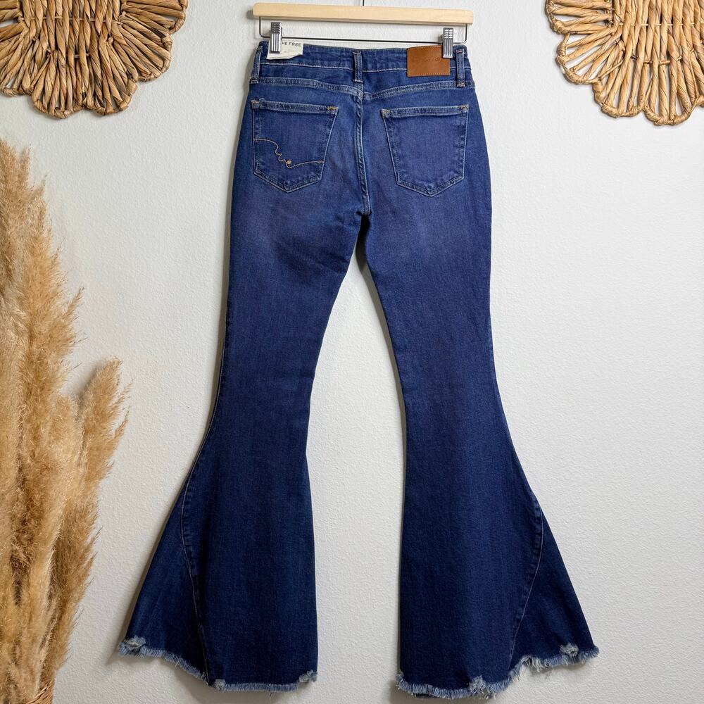 Free People flare pants low-rise jeans stretchy boho bell bottoms 26 - Picture 6 of 9